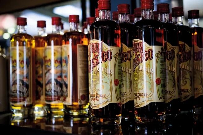 Bitter wird nicht gebrannt, sondern entsteht durch Mazeration.